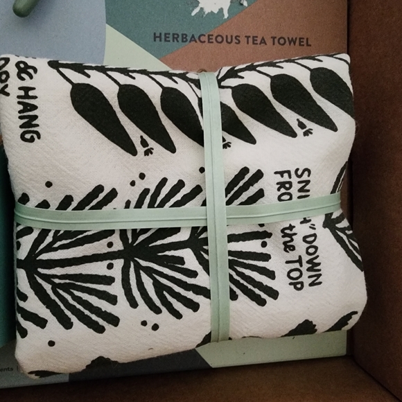 New - Basil Growing Gourmet Kitchen Tools - Picture 4 of 7